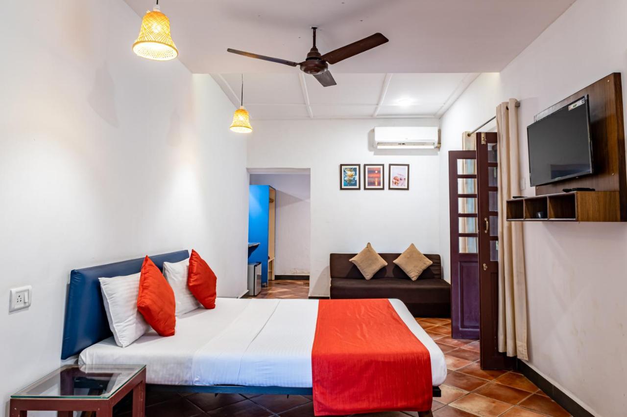 O Camarao Hotel Calangute Luaran gambar