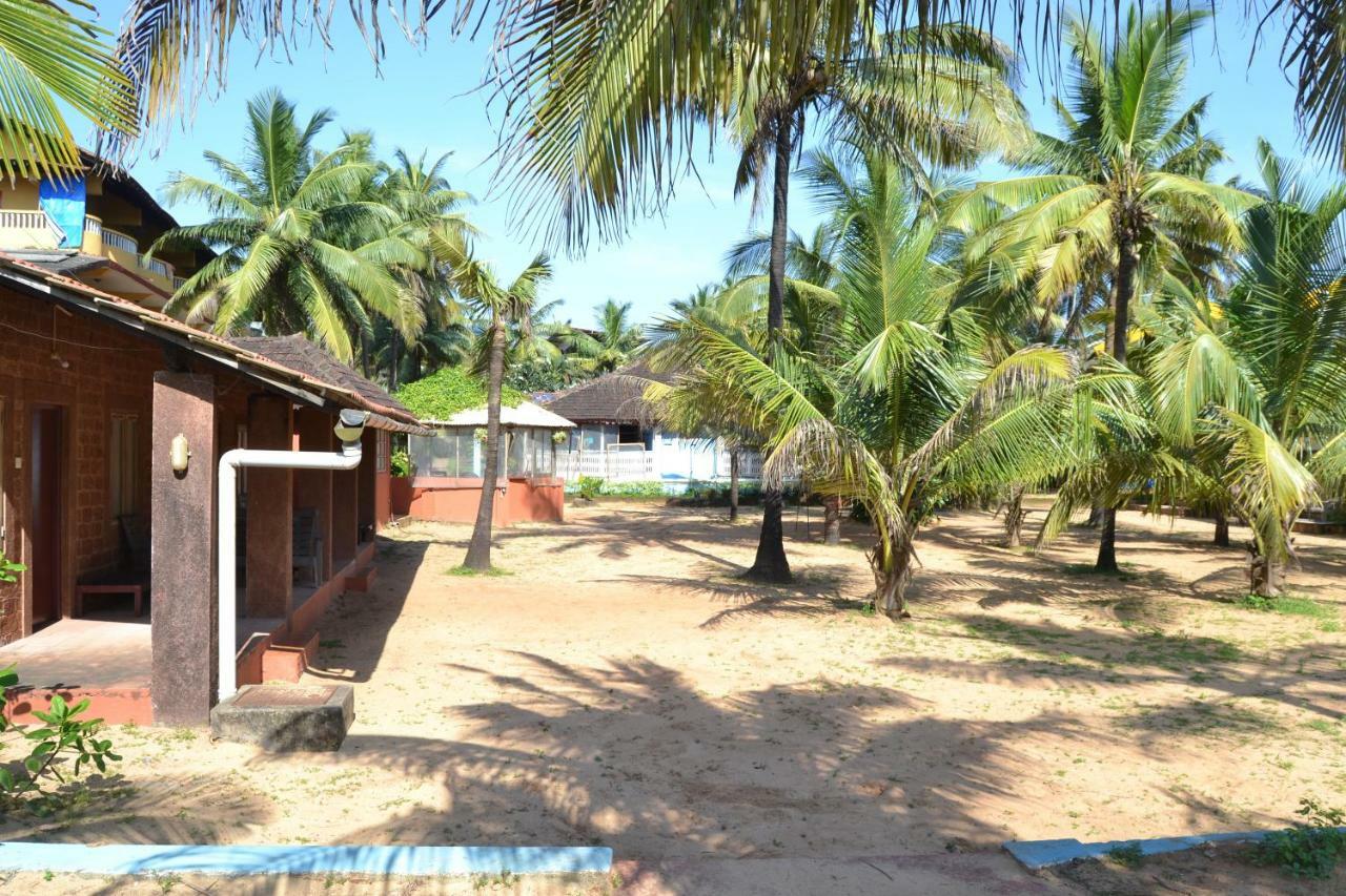 O Camarao Hotel Calangute Luaran gambar