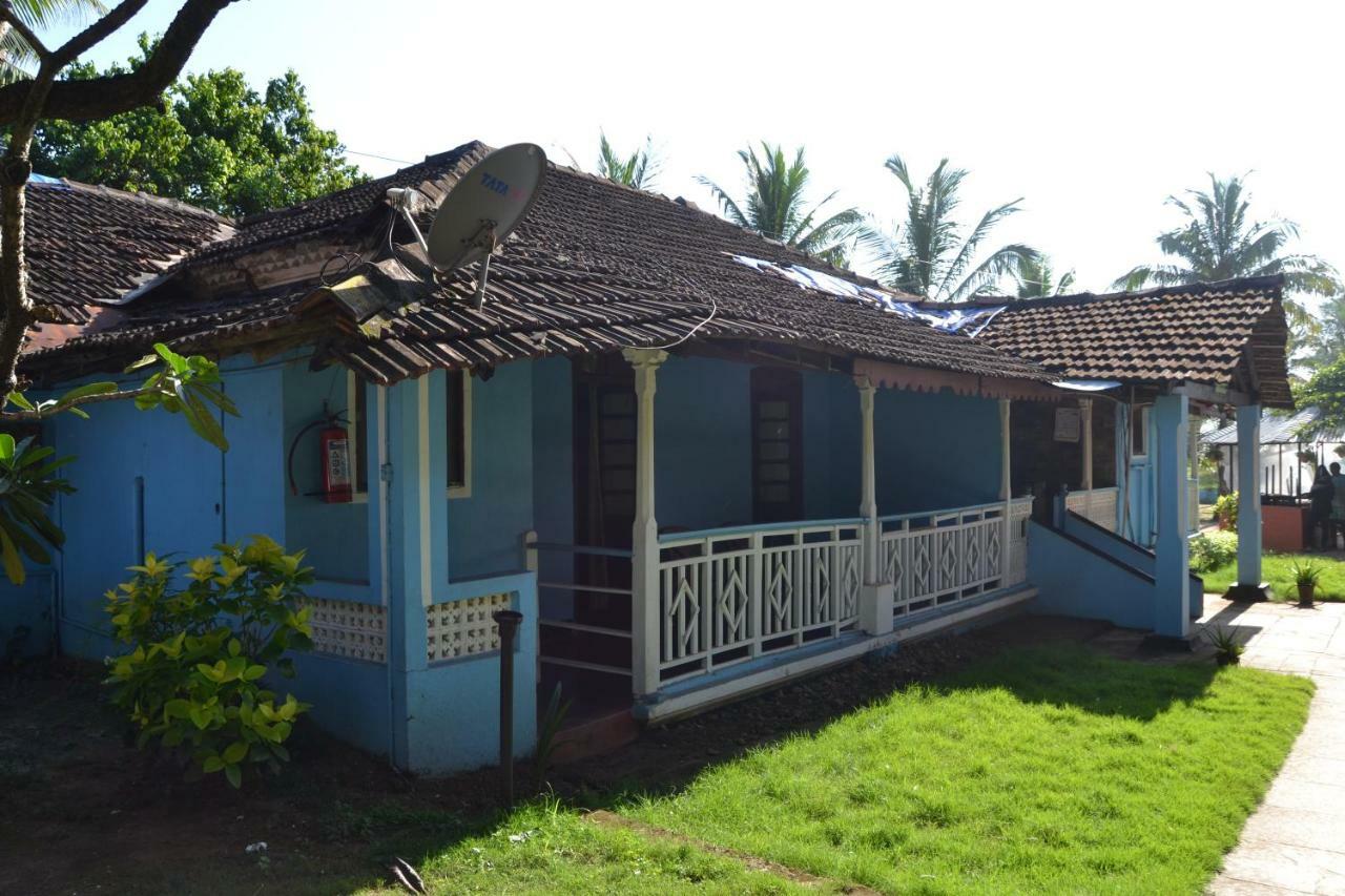 O Camarao Hotel Calangute Luaran gambar